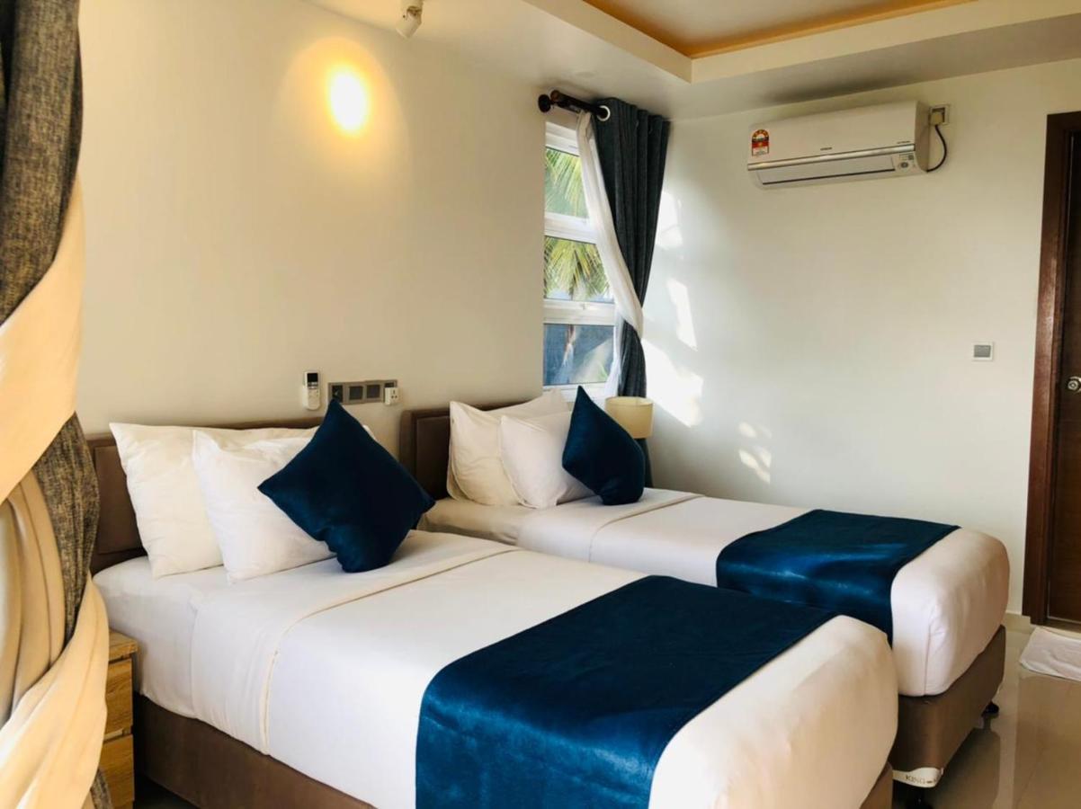 Reef Edge Hotel Thulusdhoo Buitenkant foto