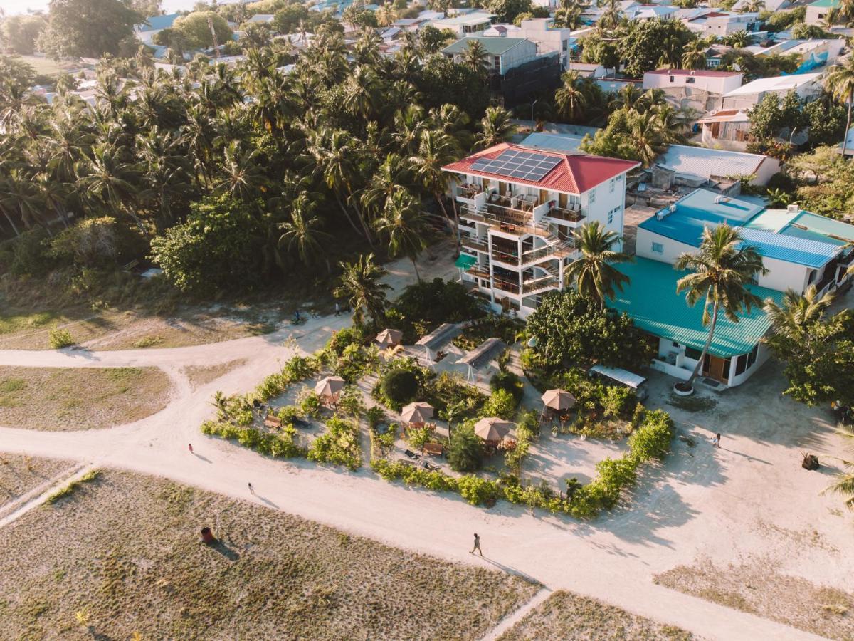 Reef Edge Hotel Thulusdhoo Buitenkant foto