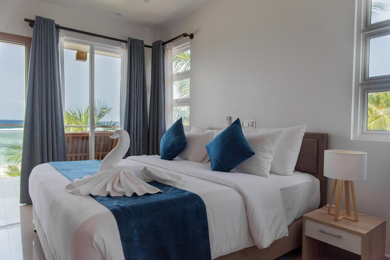 Reef Edge Hotel Thulusdhoo Buitenkant foto